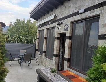 Studio with Garden View