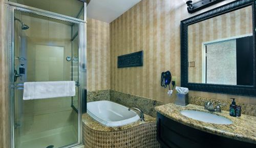 Balcony Extended Stay King Suite
