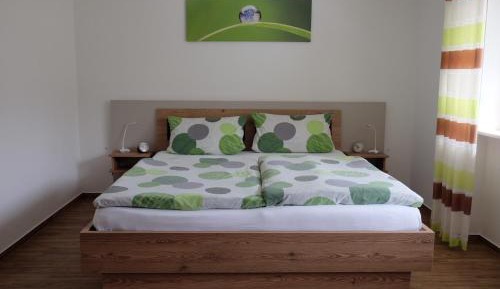 Superior One-Bedroom Apartment