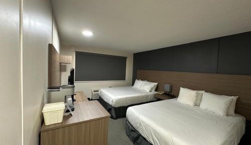 Queen Room with Two Queen Beds