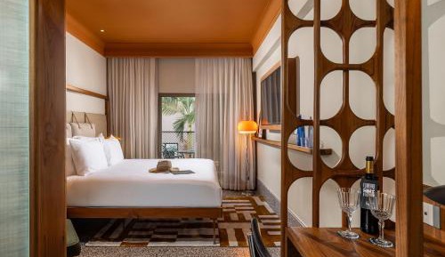 Deluxe Double Room with Balcony
