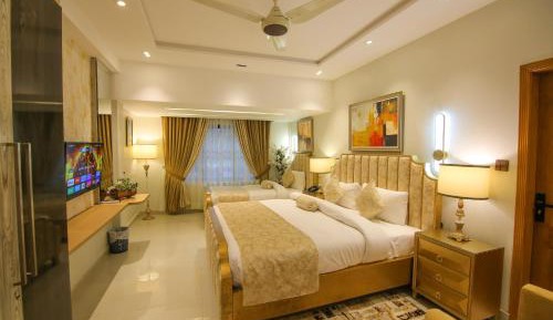 Superior Triple Room