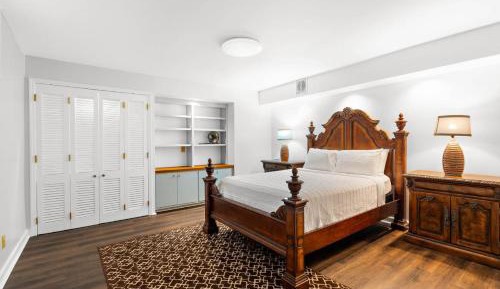 Large Double Room