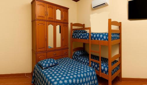 Quadruple Room with Private Bathroom