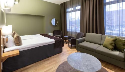 Superior Family Room