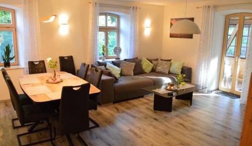 Three-Bedroom Superior Apartment