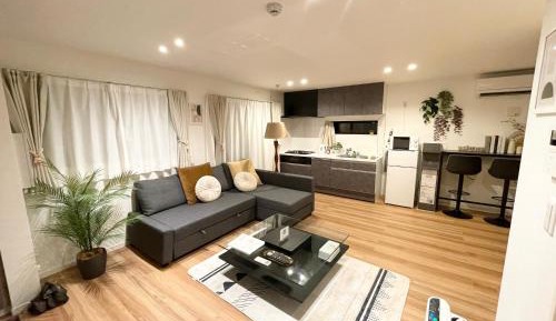 One-Bedroom Apartment - Non-Smoking