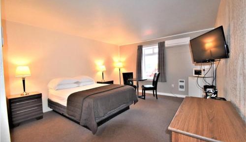 Queen Room