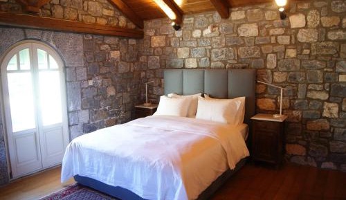 One-Bedroom Villa