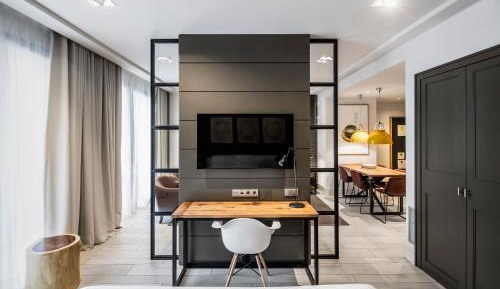 One-Bedroom Apartment (4 Adults)