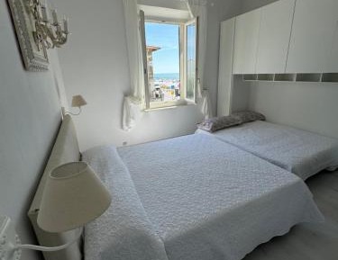 One-Bedroom Apartment with Sea View and Terrace