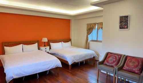 Quadruple Room with Mountain View