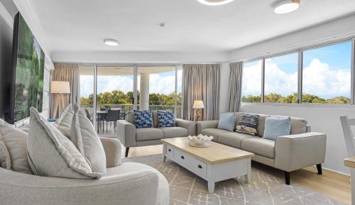 Three Bedroom Deluxe Apartment