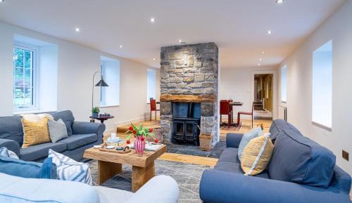 Four-Bedroom Holiday Home