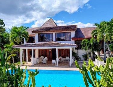 Villa with Private Pool