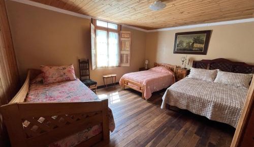 Classic Quadruple Room