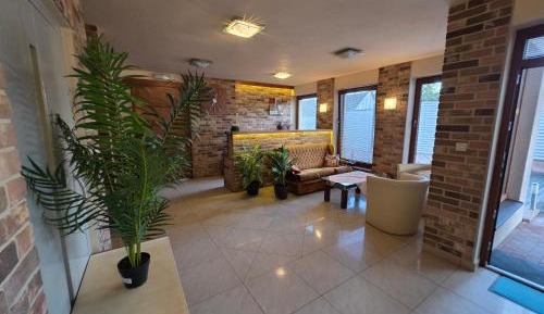 Twin Room with Private Bathroom