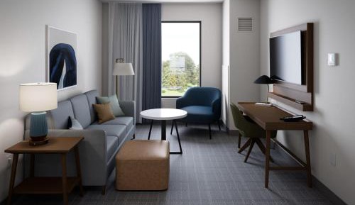 One-Bedroom Queen Suite with Two Queen Beds - Communications Accessible