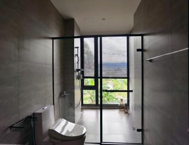 Villa with Garden View