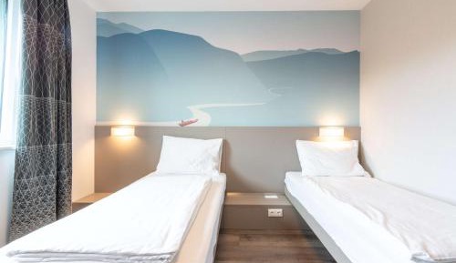 Standard Double Room with Two Single Beds