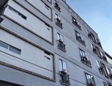 One-Bedroom Deluxe Apartment