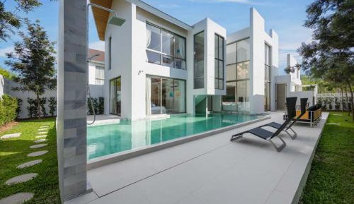Villa with Private Pool