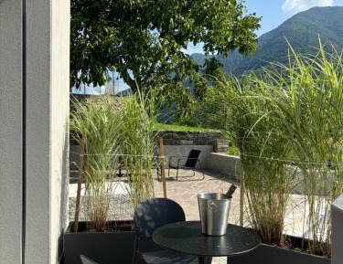 King Room with Mountain View