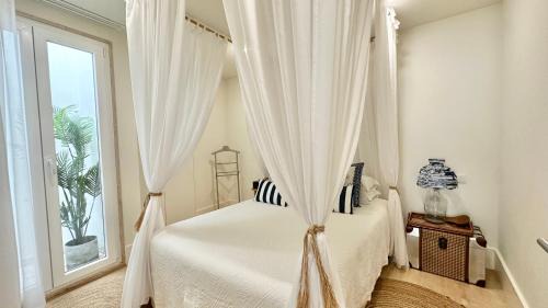One-Bedroom Apartment - 1st Floor