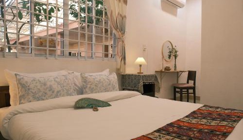 Deluxe Double or Twin Room with Garden View