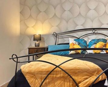 One-Bedroom Standard Apartment