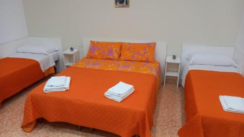 Quadruple Room with Private Bathroom