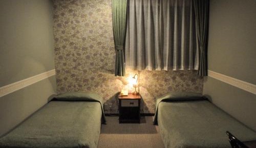 Twin Room - Non-Smoking