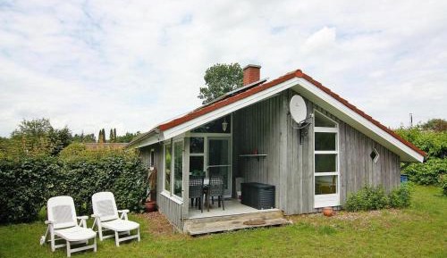 Two-Bedroom Holiday Home