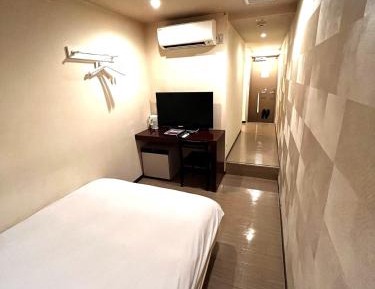 Standard Double Room with Private Bathroom