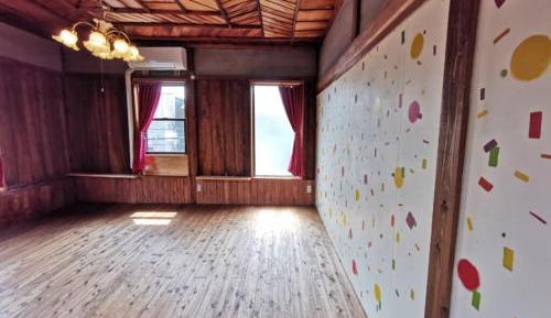 Quadruple Room with Shared Bathroom