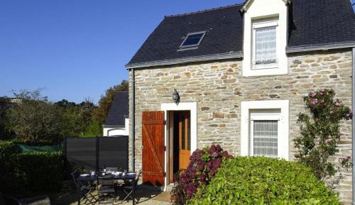 Two-Bedroom Holiday Home