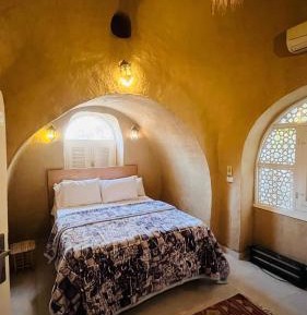 Villa with Garden View