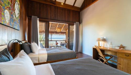 Deluxe Double Room with Balcony and Sea View