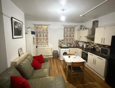 Triple Room with Shared Bathroom