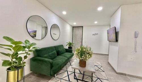 Three-Bedroom Deluxe Apartment