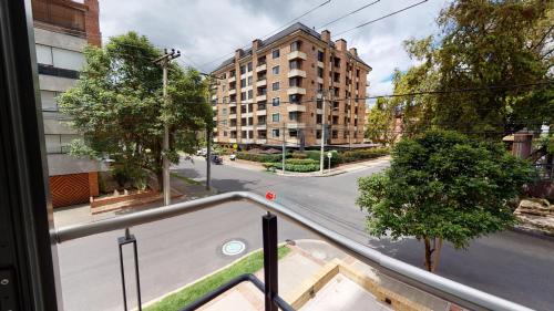 Two-Bedroom Deluxe Apartment with Balcony