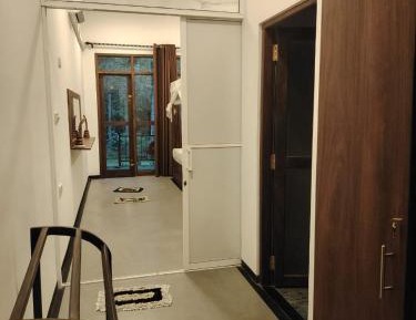 Family Room with Garden View