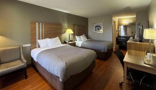 Double Room with Two Double Beds - Smoking