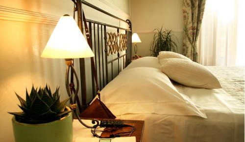 King Room with Spa Bath