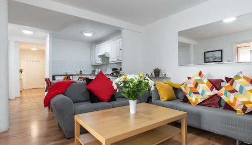 Three-Bedroom Apartment with View