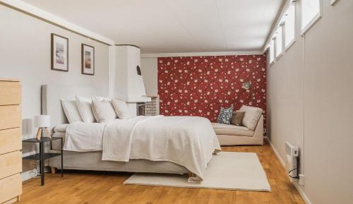 Five-Bedroom House