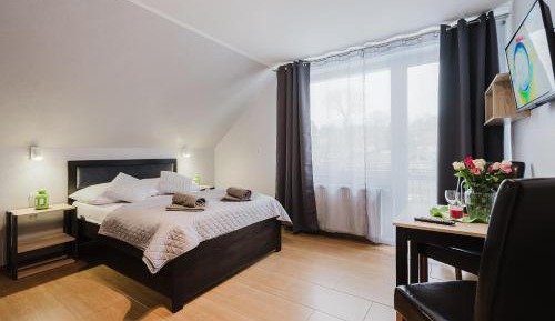 Large Double Room