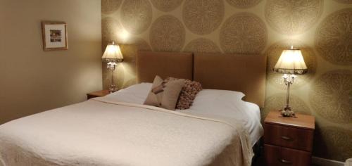 Standard Single Room with Shower