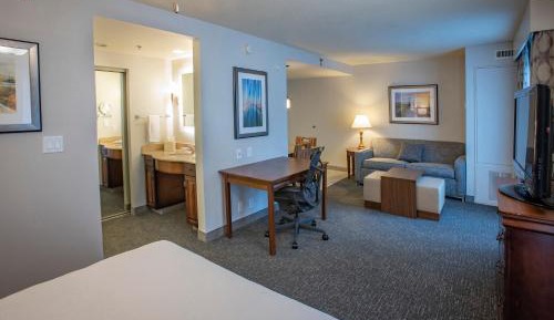 One-Bedroom Suite