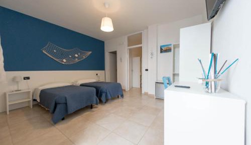 Room #762738702